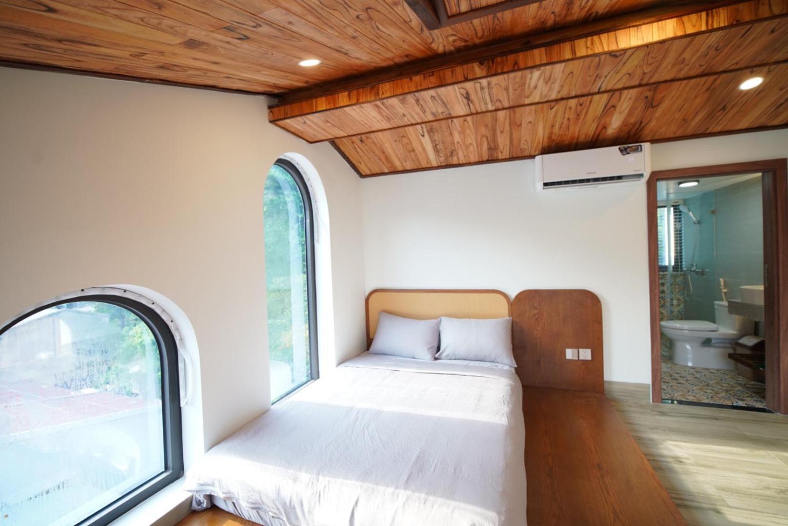 The Coral Homestay & Pub Tân Hiệ Екстериор снимка
