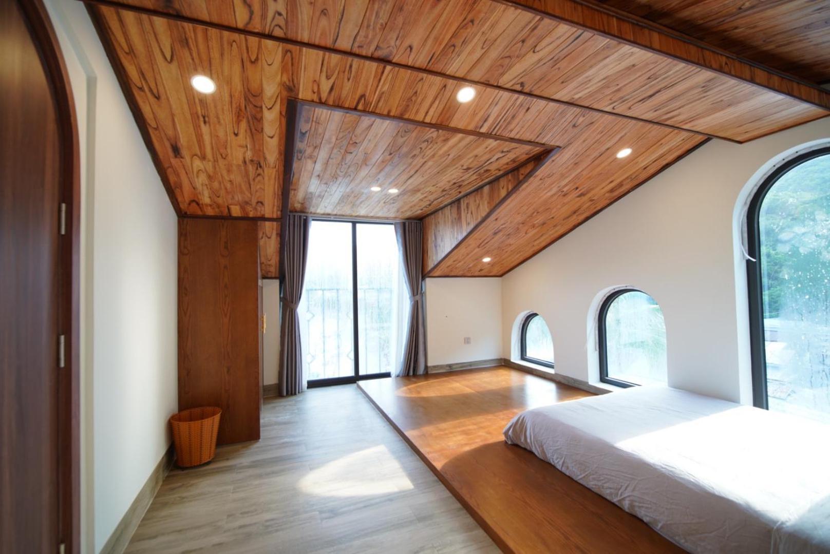 The Coral Homestay & Pub Tân Hiệ Екстериор снимка